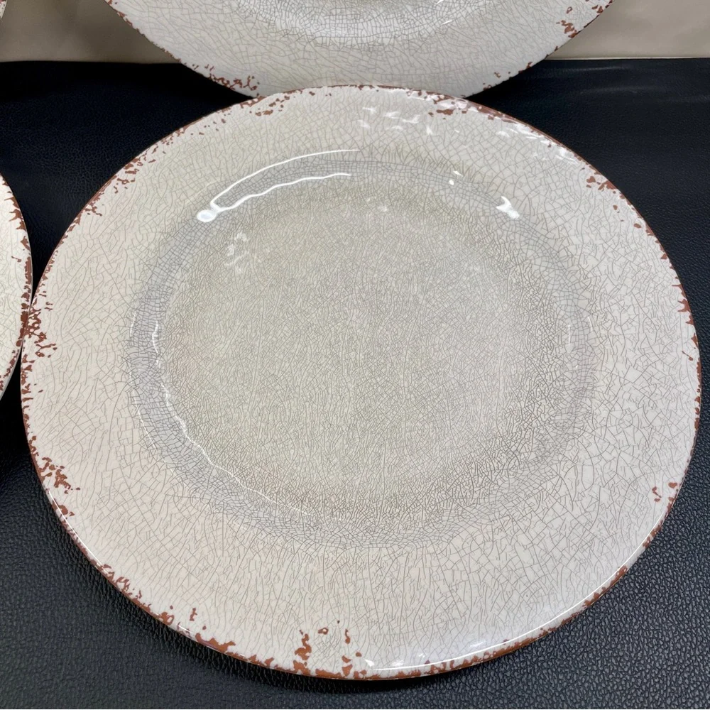 Williams Sonoma Rustic Outdoor Melamine Dinner Plates Set of 4 Ivory Crackle 11”